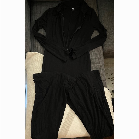 SHEIN black jumpsuit - Picture 3 of 4